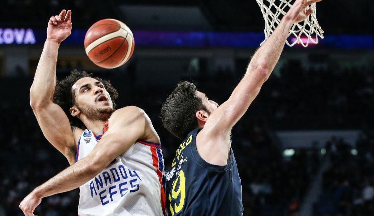 Turkeys basketball superstars to meet in showdown