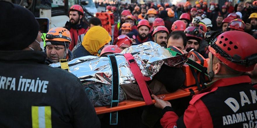 Heroes offer lifeline to Elazığ quake victims