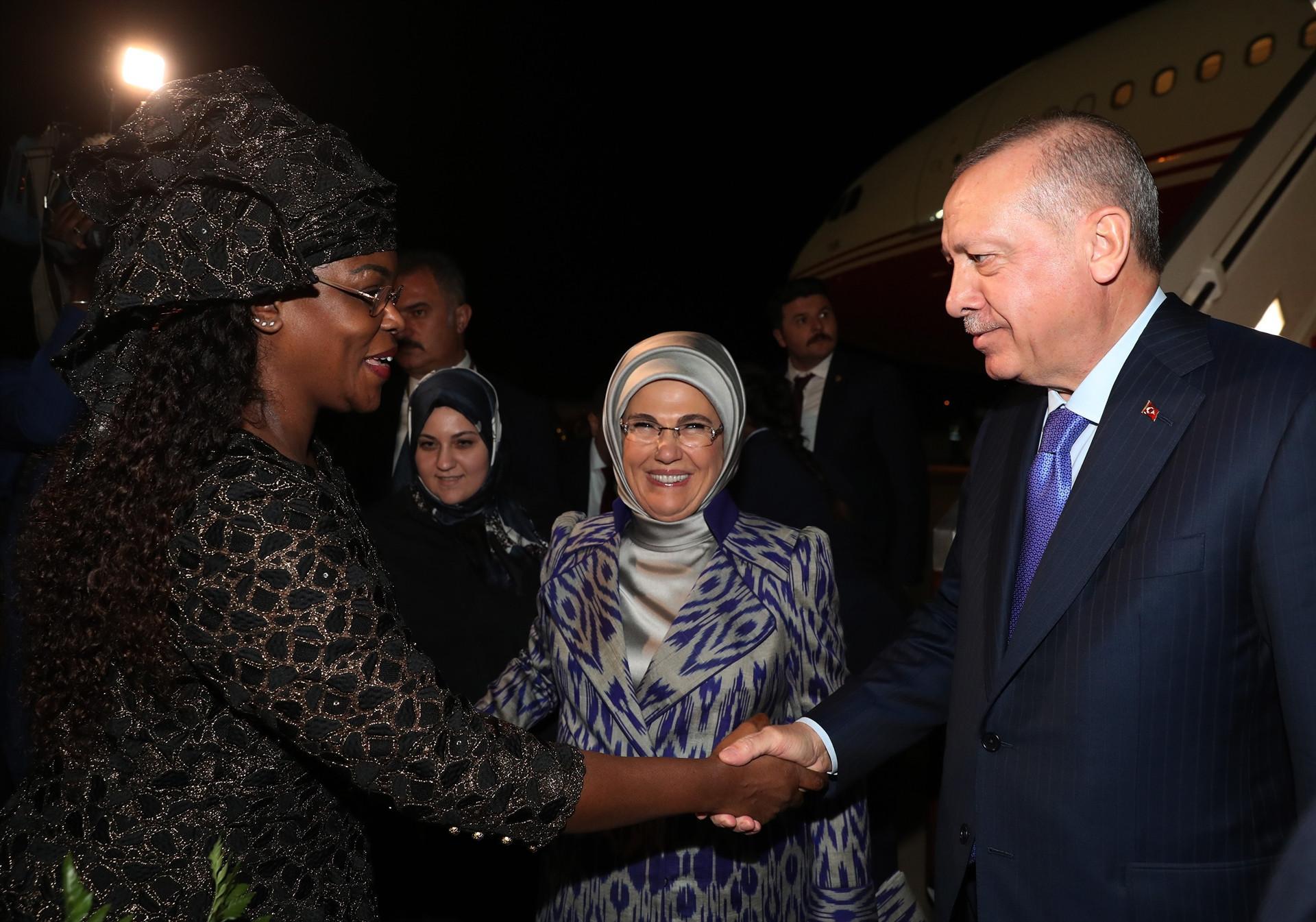 Erdoğan arrives in Senegal as part of Africa tour