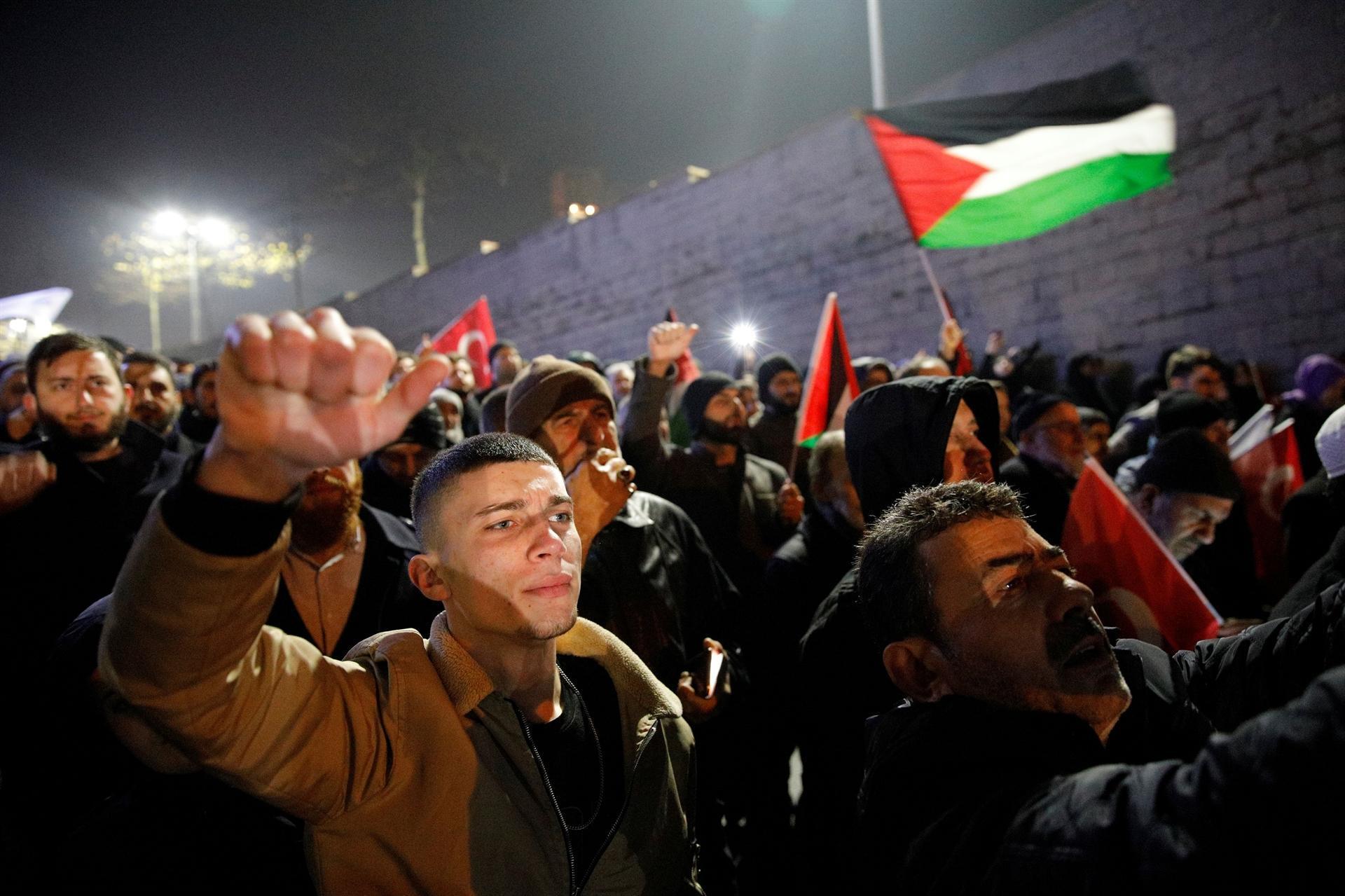Ankara says Trump’s Middle East plan ‘attempt to steal Palestinian land’