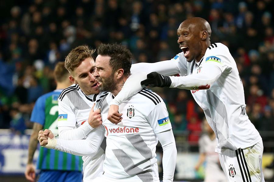 Beşiktaş lift their morale with away victory