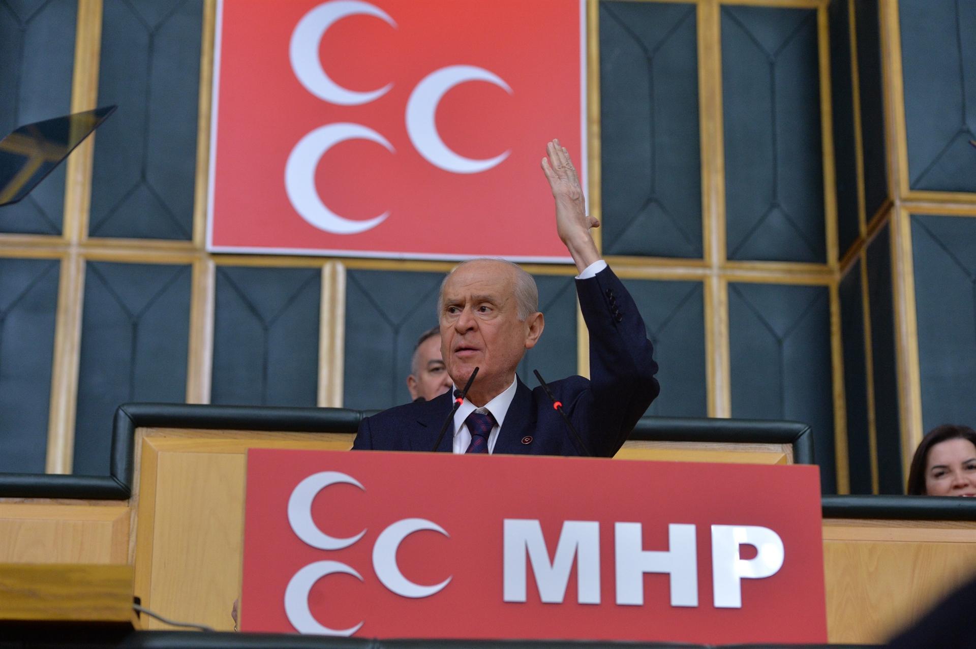 MHP leader urges revising relations with Moscow