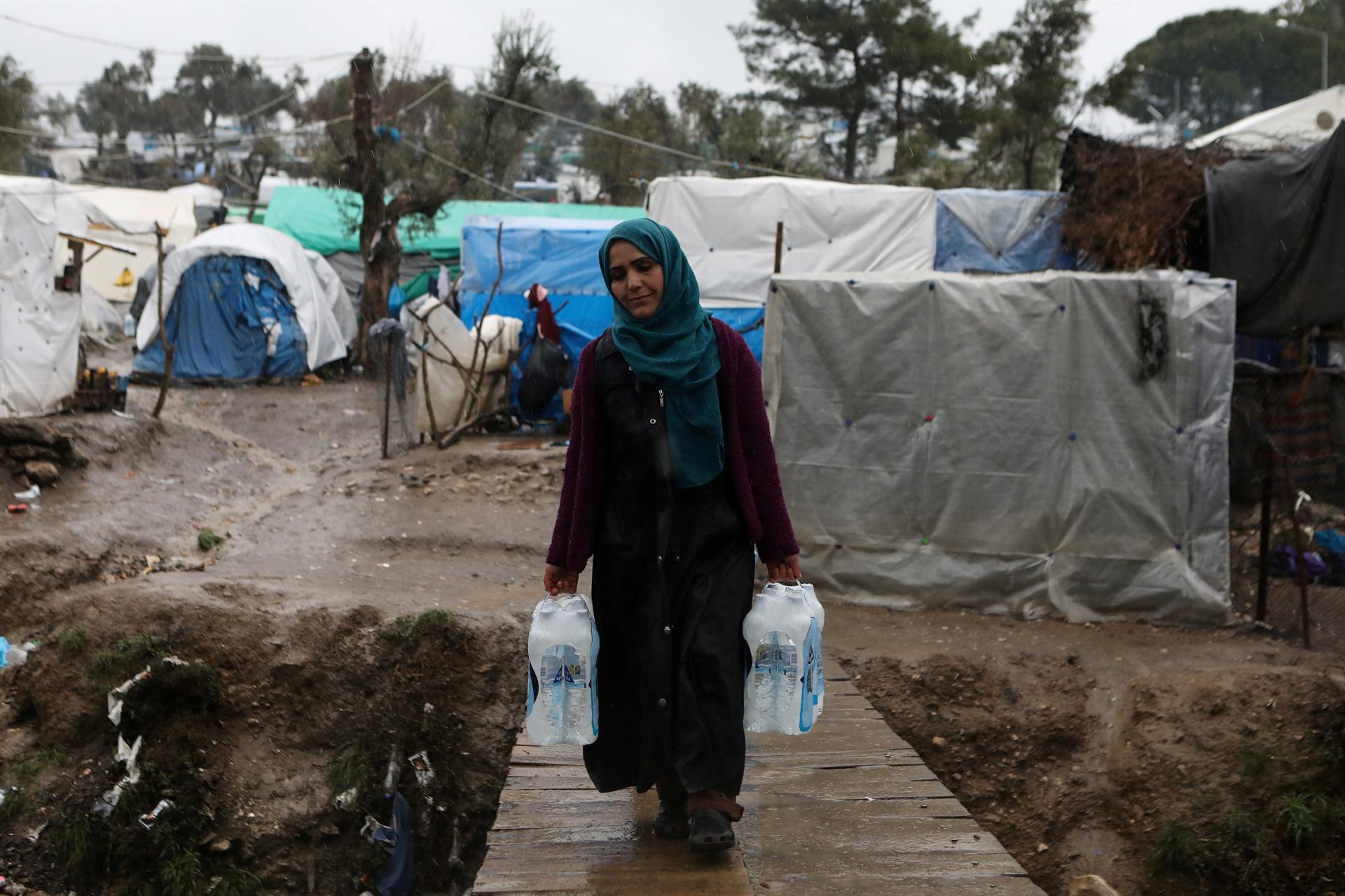 Greece aims to send 200 migrants a week back to Turkey