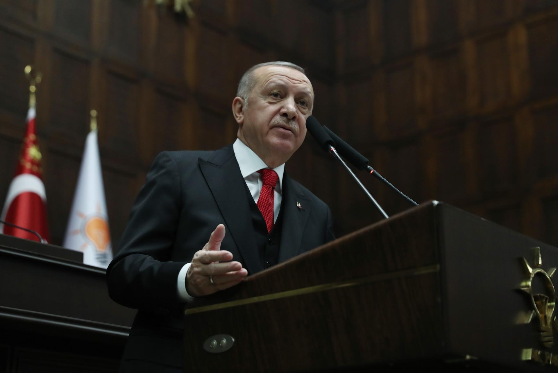 Erdoğan says Turkey will hit regime forces anywhere if troops hurt