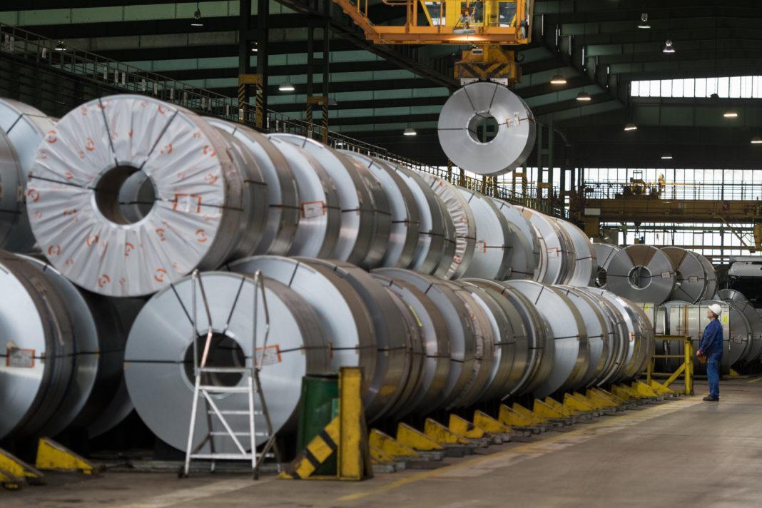 EU: Industrial production falls in 2019