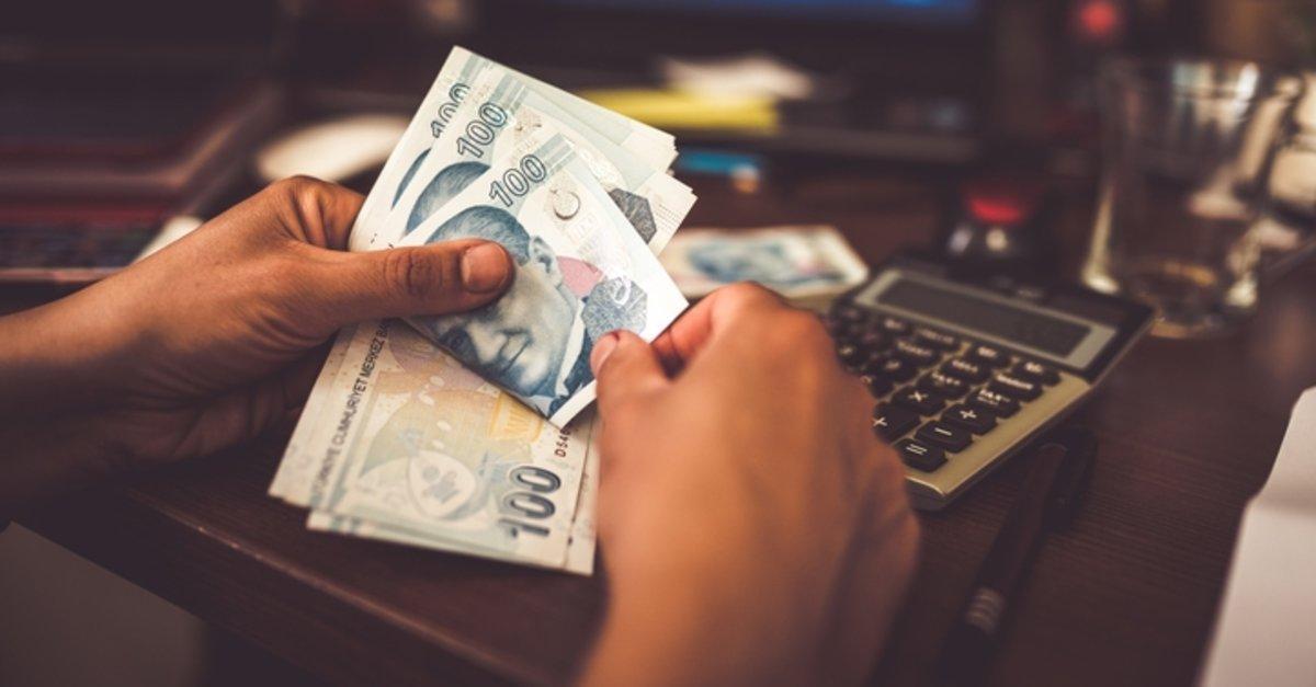 Turkey to post $1.2 bln current account surplus: Survey