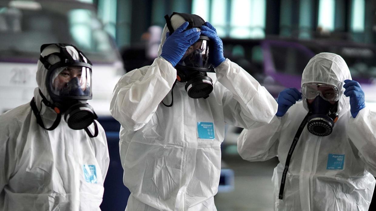 New coronavirus cases in China fall for second day as death toll passes 2,000