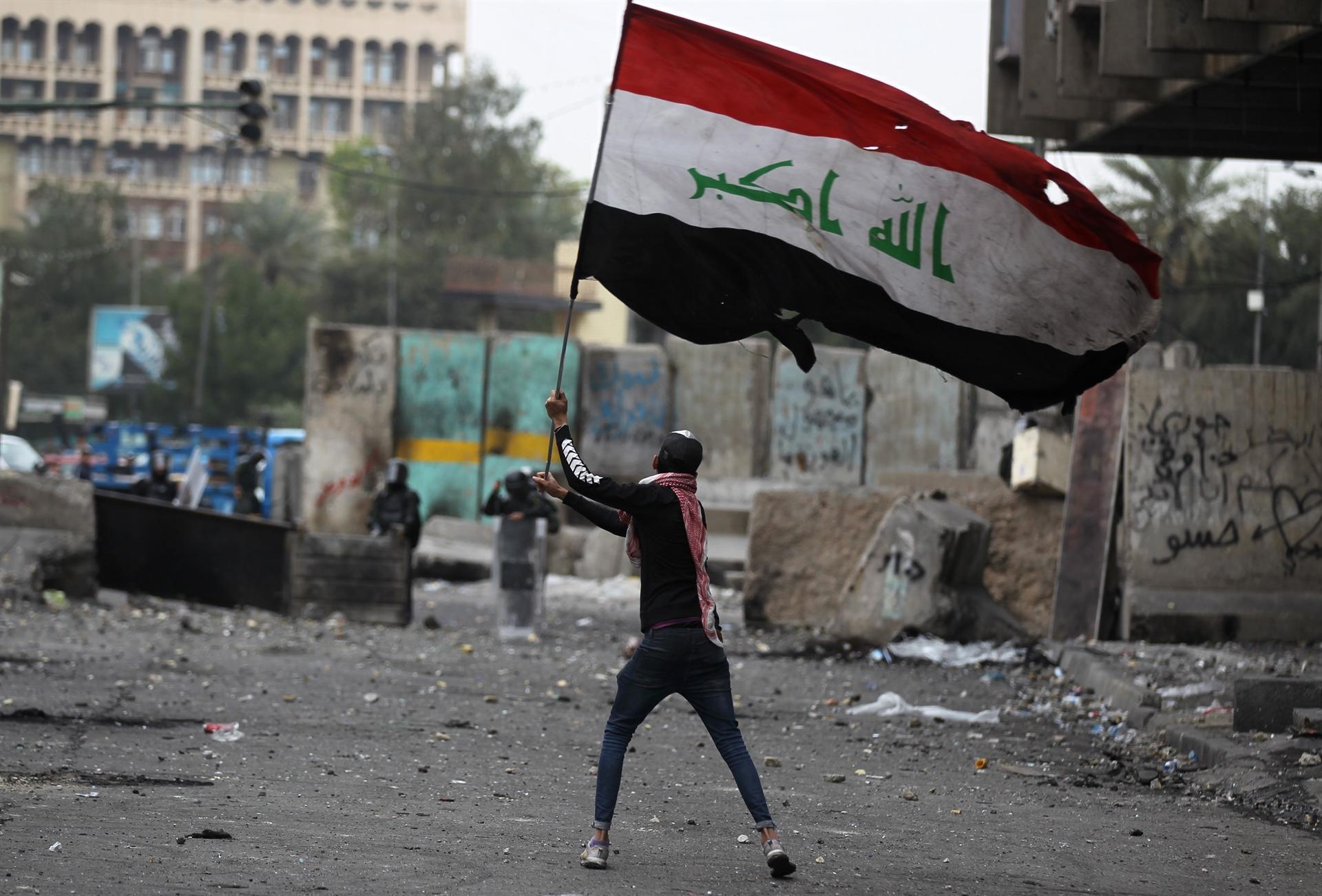 As Iraqis rally against corruption, ministries up for sale