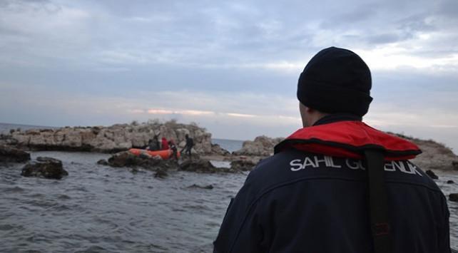 Turkish coastguard rescues 10 irregular migrants