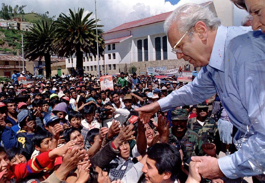 Perez de Cuellar, Peruvian two-term UN chief, dies at 100