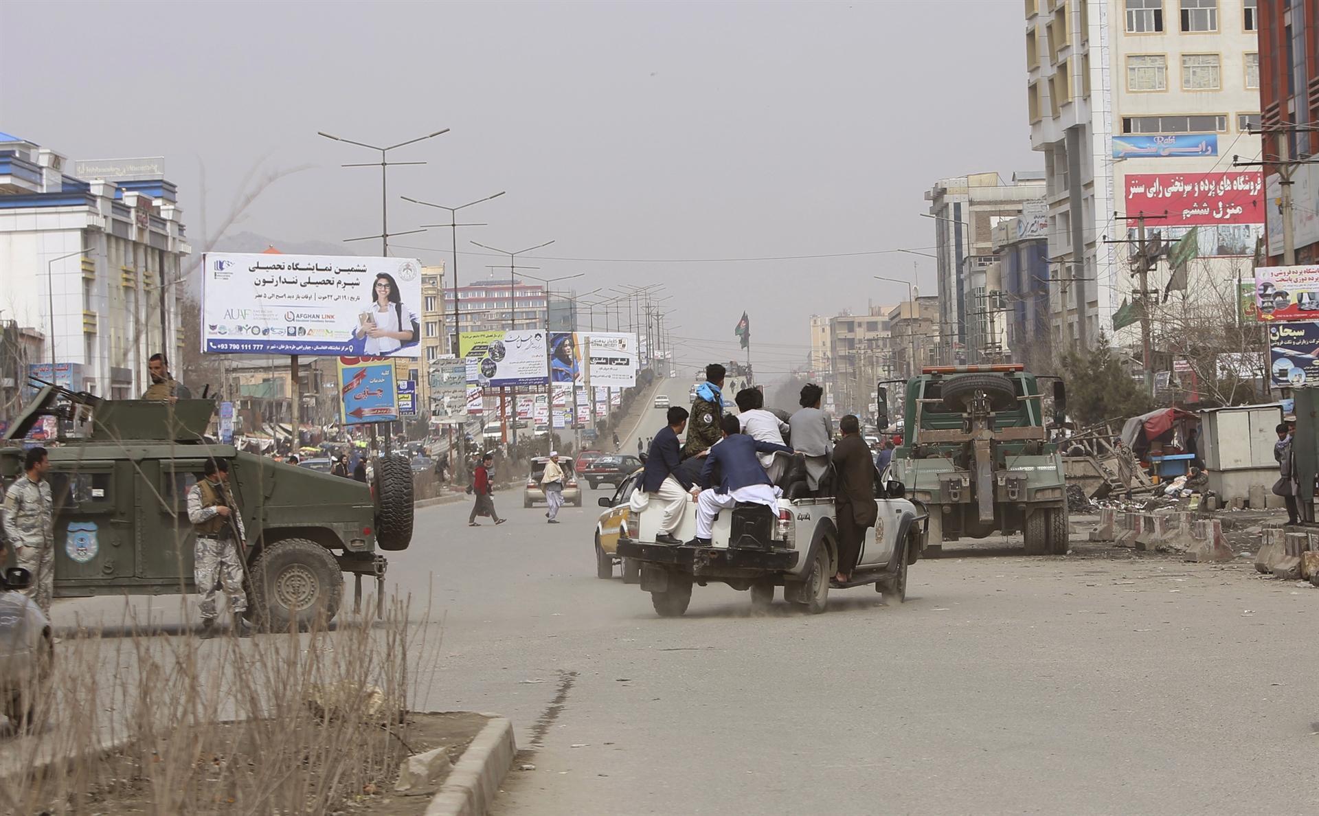 ISIL attacks Kabul gathering, killing at least 32