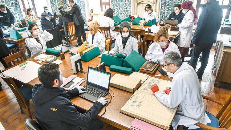 Topkapı Palace’s inventory becomes digital with new works