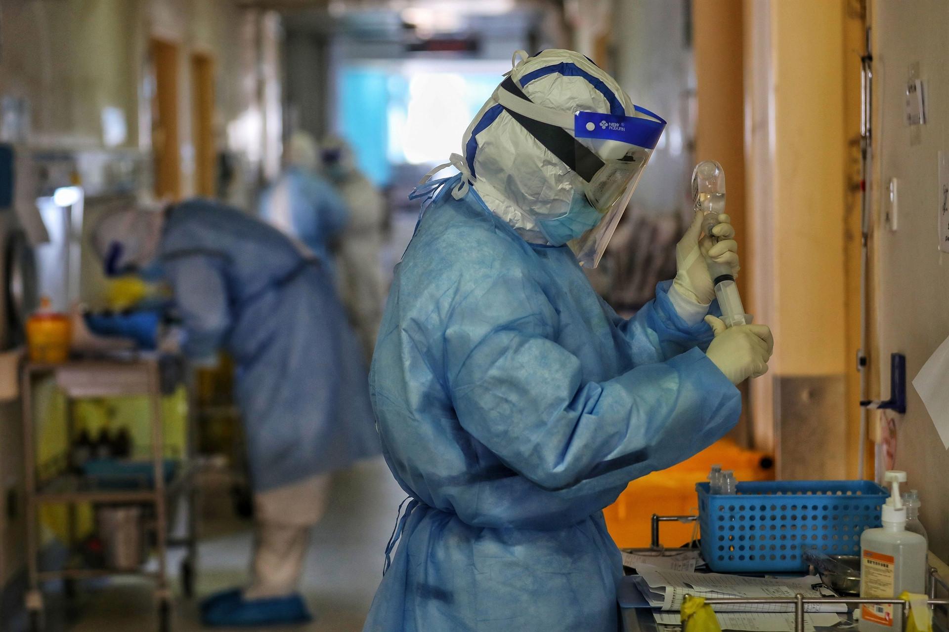 Wuhan told to go back to work as new cases of coronavirus subside in China