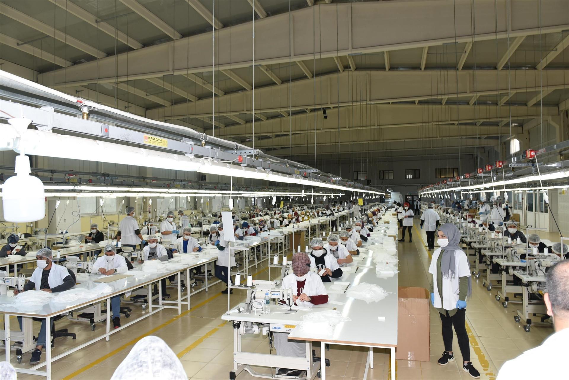 Vocational schools to produce protective masks