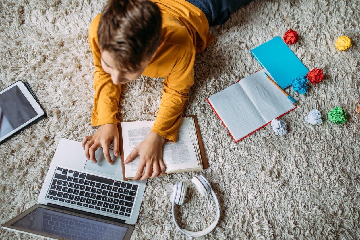 Turkey begins TV-based distance learning for school students due to pandemic