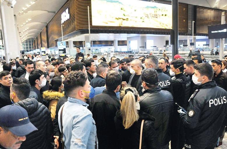 Over 1,000 Algerians stranded in Istanbul Airport