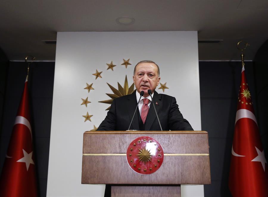 Erdoğan launches national campaign against COVID-19