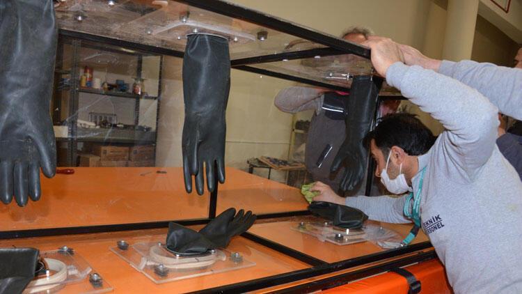 Hospital staff produced isolation stretchers from waste materials