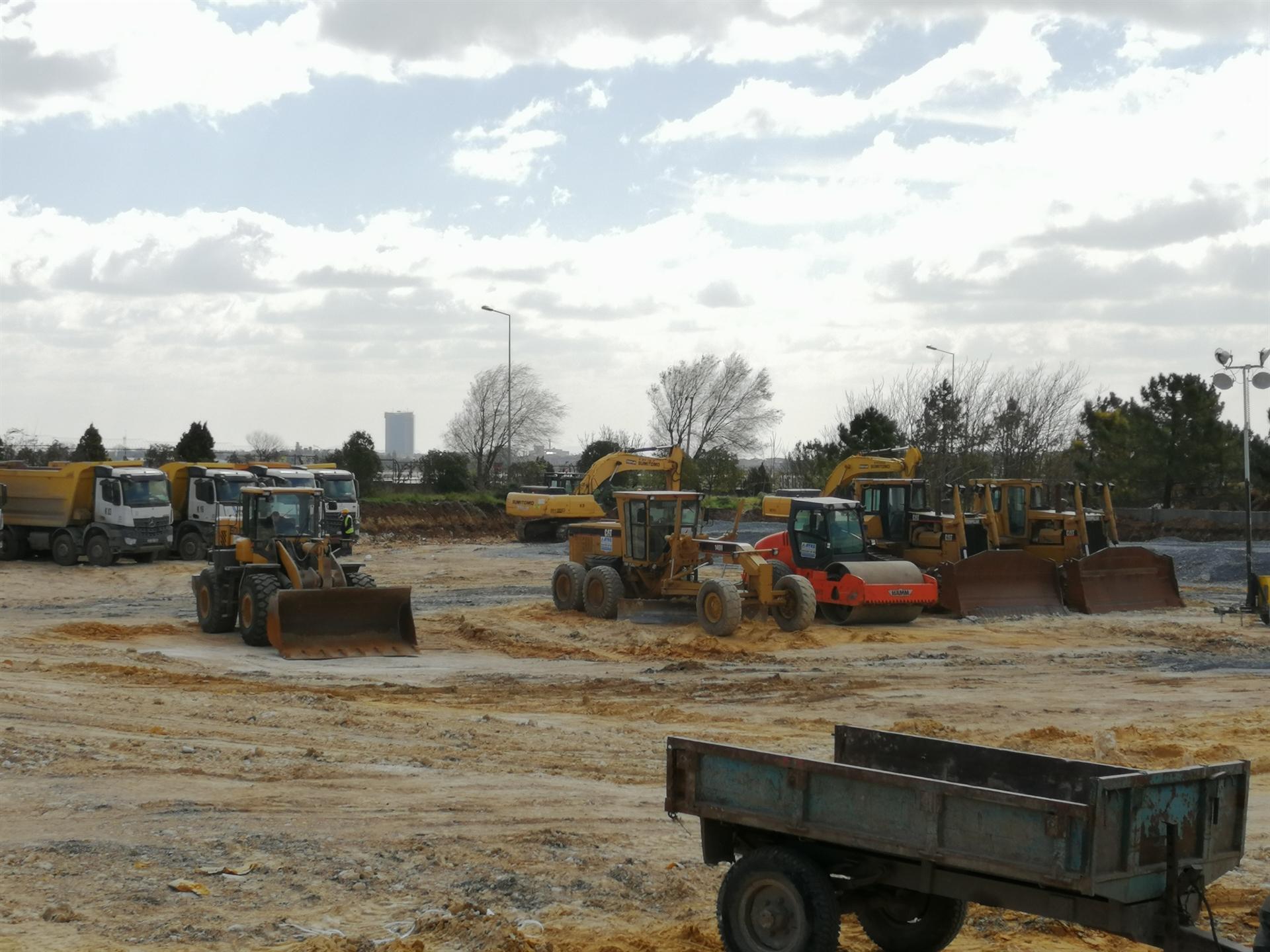 Construction of field hospital at Istanbul airport site begins