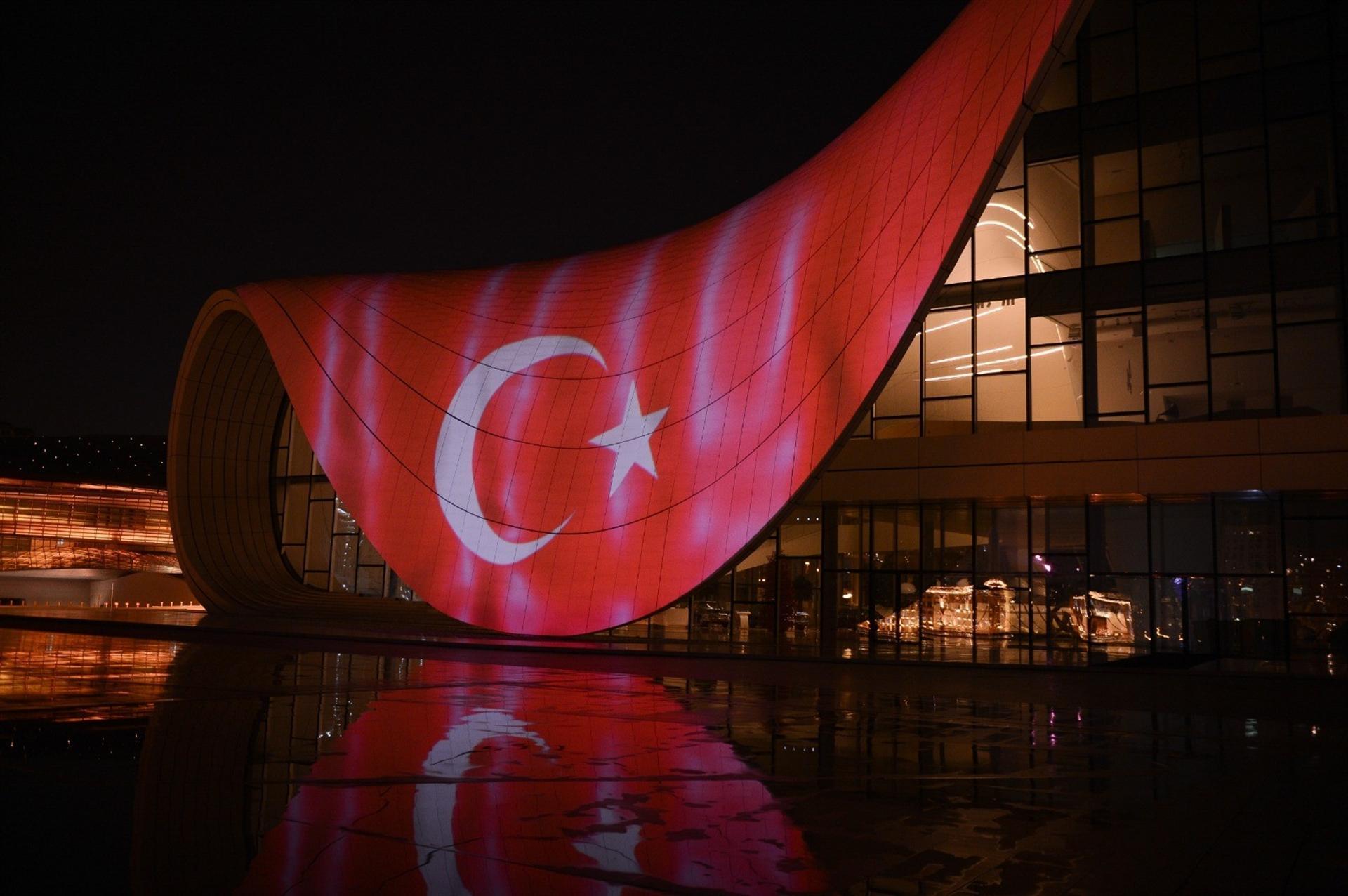 Ankara hails Bakus show of unity against virus