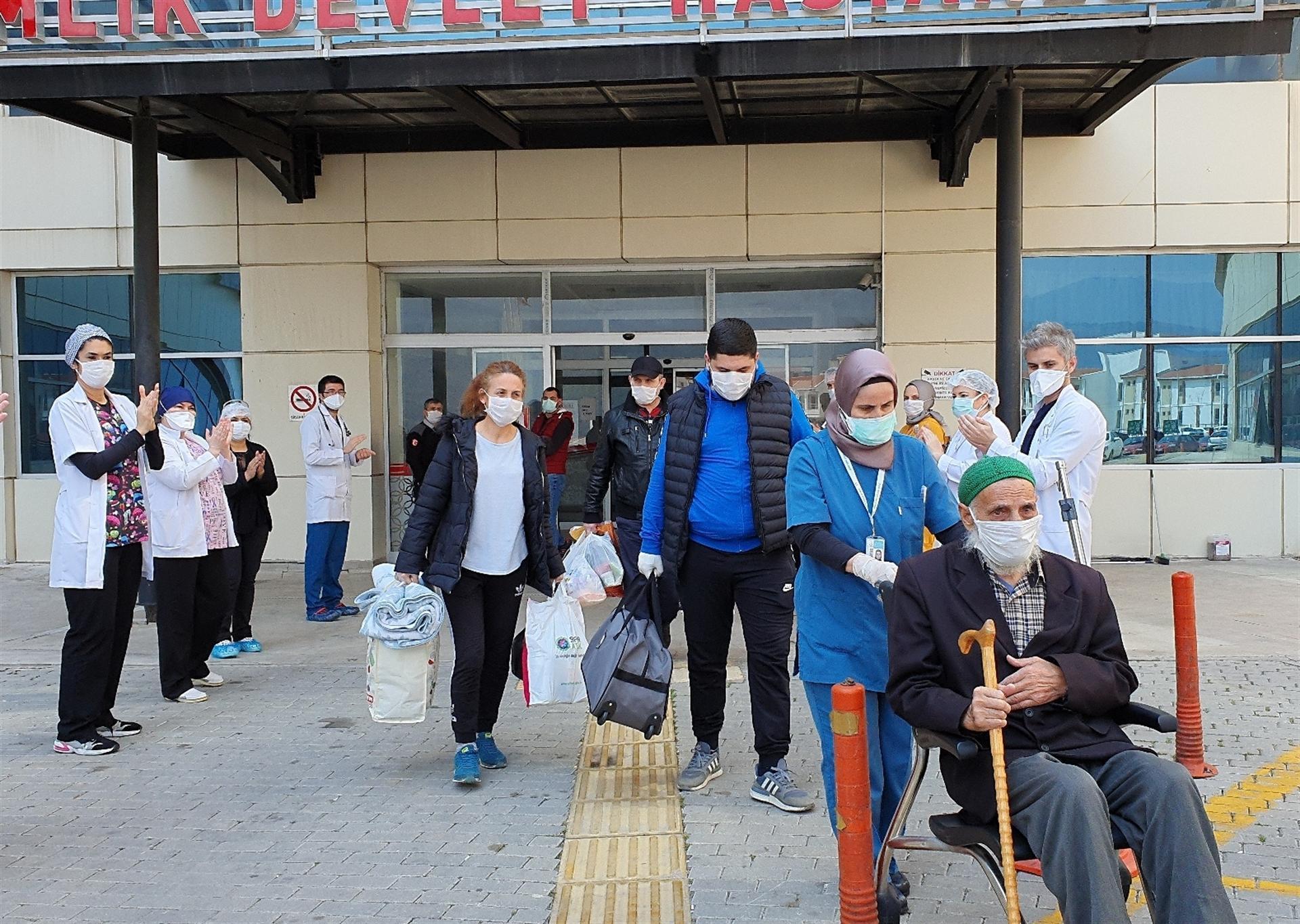 93-year-old Turkish man beats coronavirus
