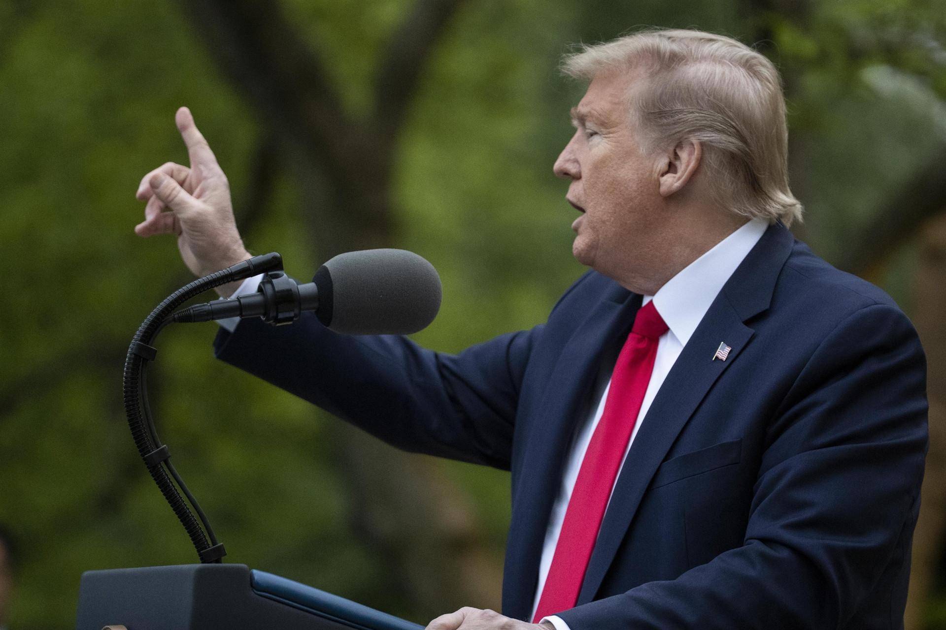 Trump ends US aid to WHO, says not enough done to stop virus