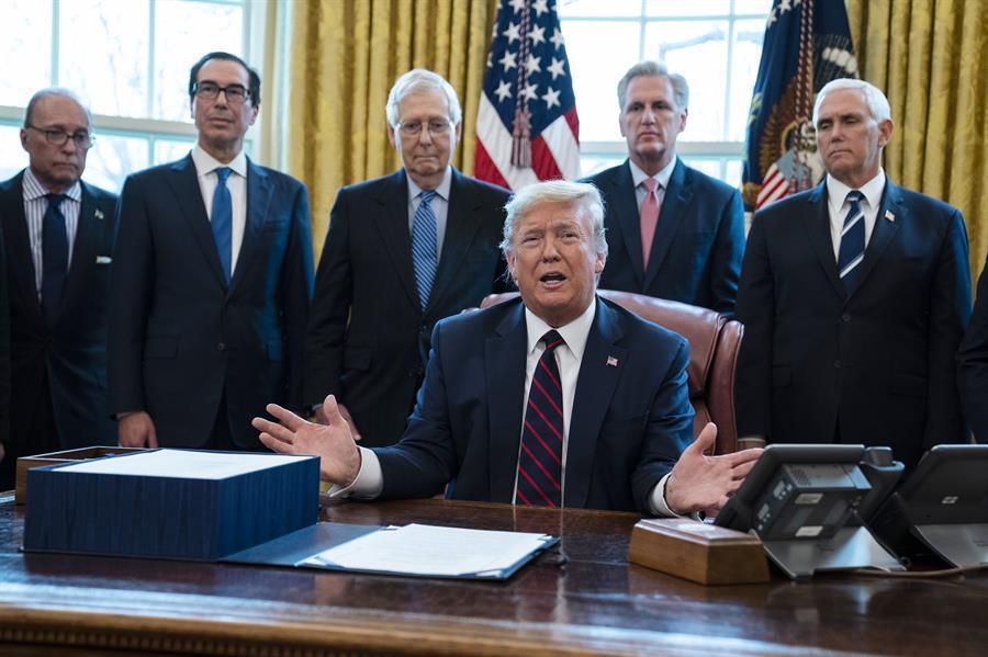 Trump issues guidelines for states to reopen from virus