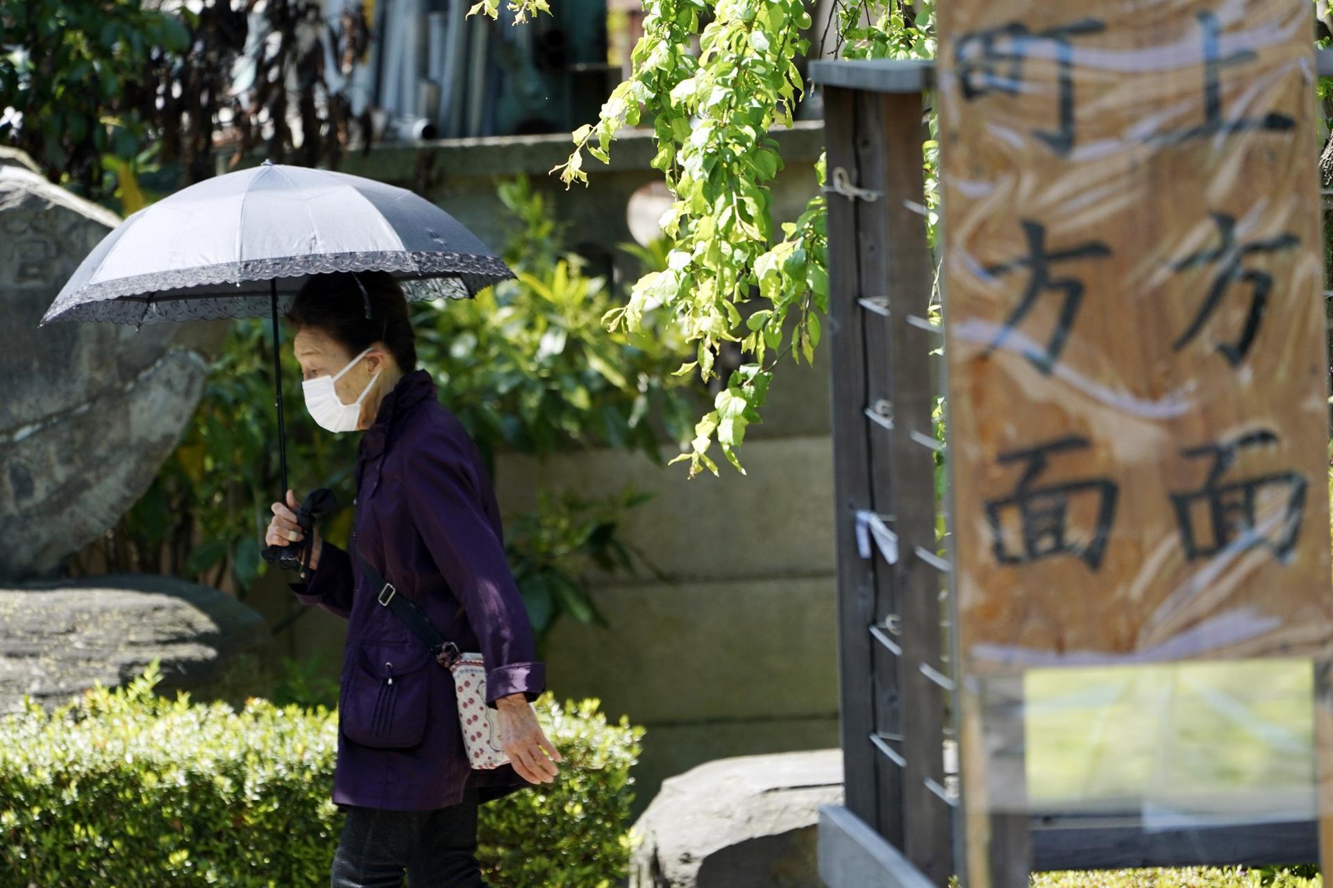 Global coronavirus cases exceed 2.6 mln