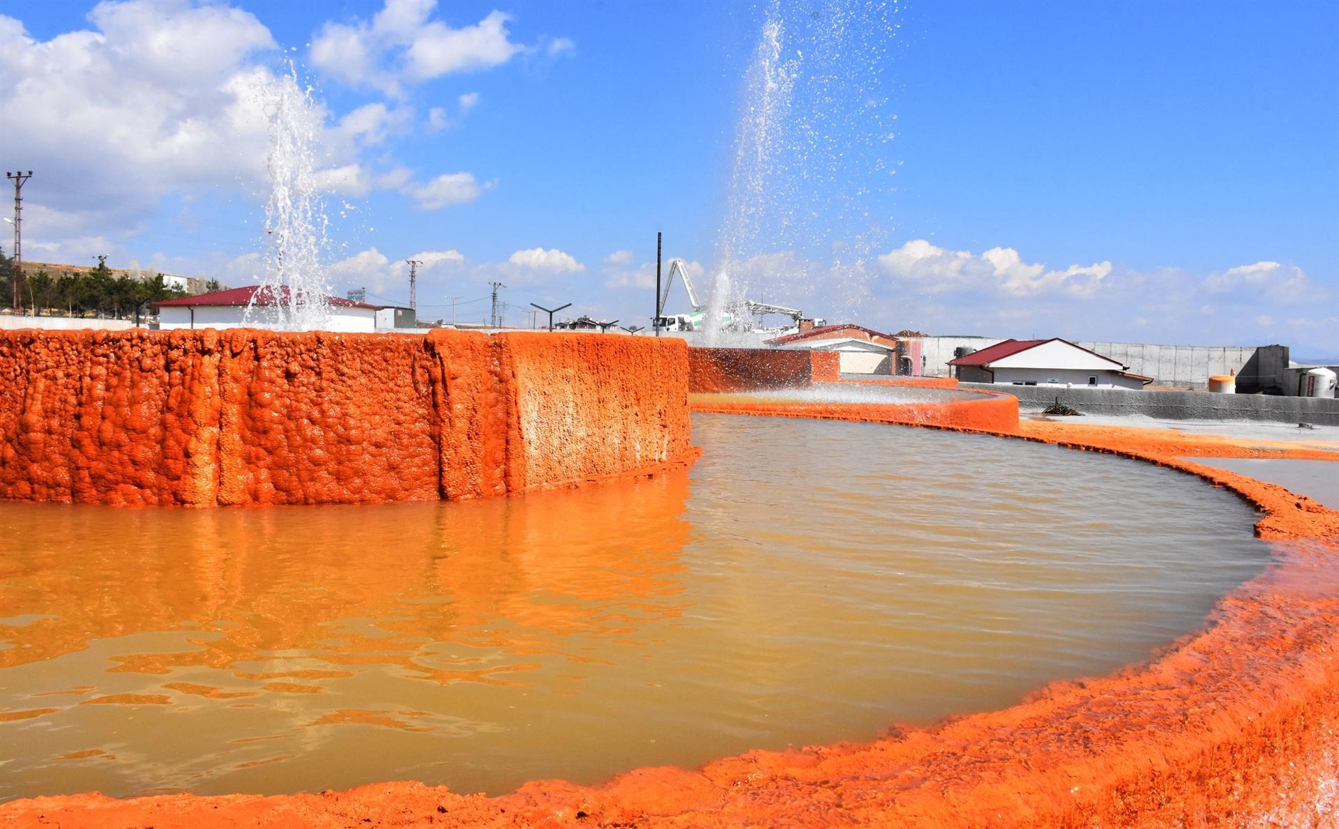 Travertine paradise in Central Anatolia awaits recognition