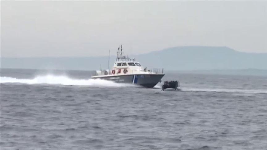 Turkey rescues asylum seekers pushed away by Greece