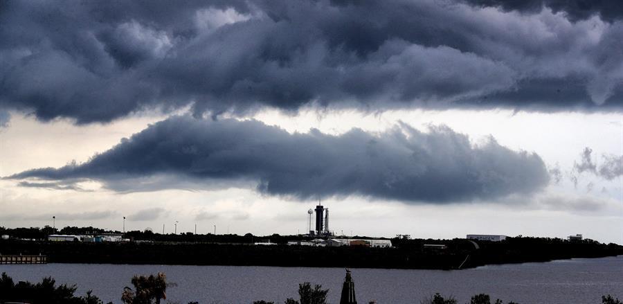 SpaceX launch scrubbed due to weather