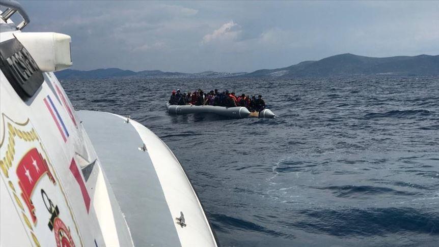 Turkish coast guard rescues 60 asylum seekers