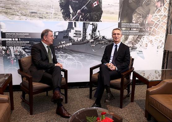 Turkish defense minister, NATO chief discuss security issues