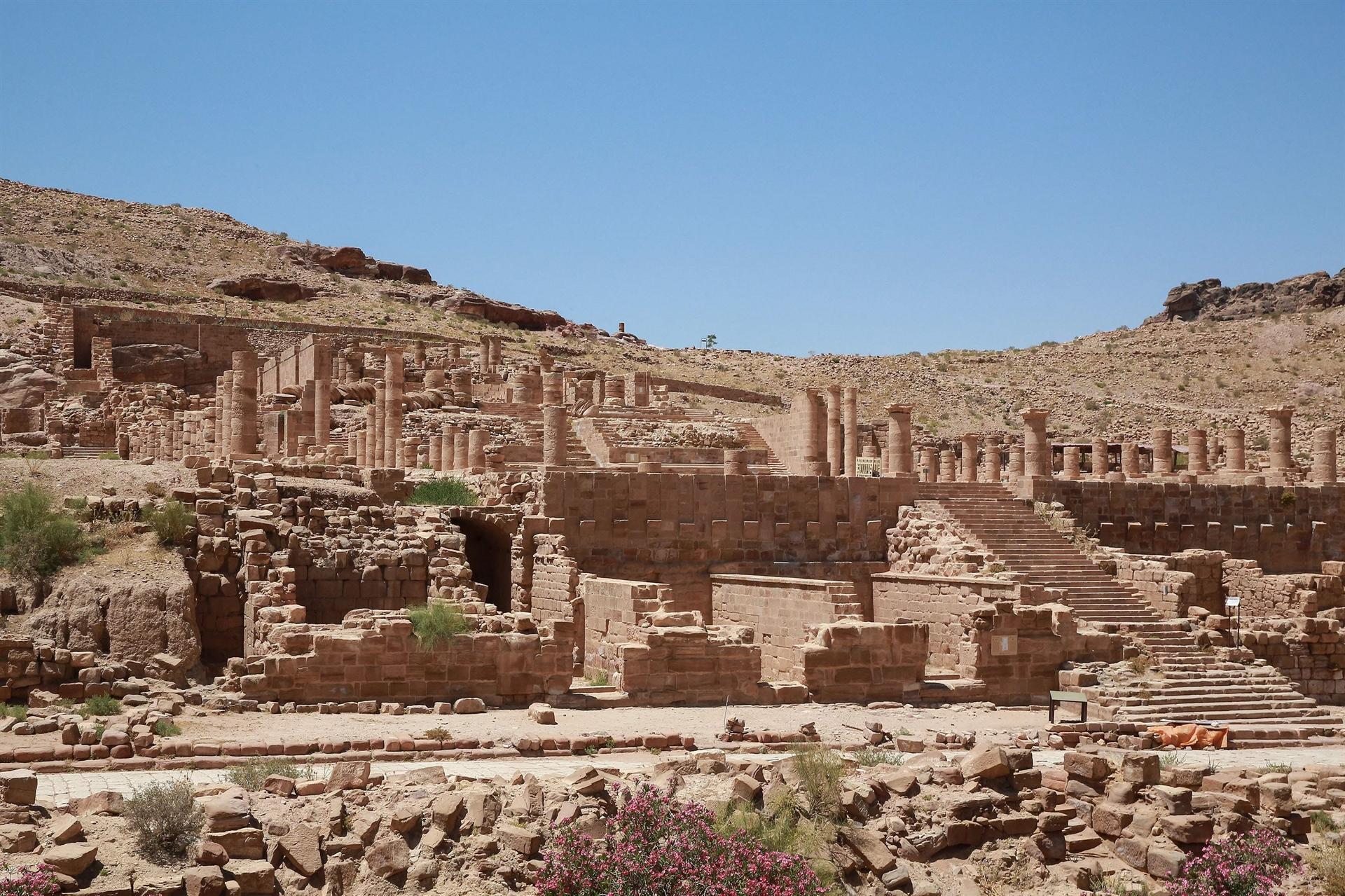 Ancient Petra a ghost town as pandemic hits Jordan tourism