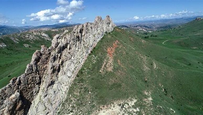 Naturally-formed wall in Central Anatolia’s Sivas vies to become tourism hotspot