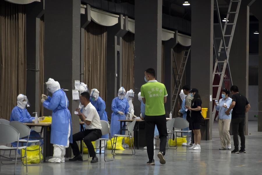 Fresh virus outbreak hinders Beijing’s return to normal