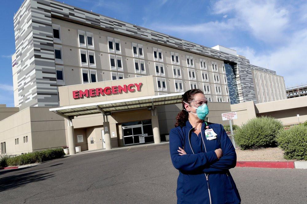 US tops 2.5 mln virus cases as infections surge