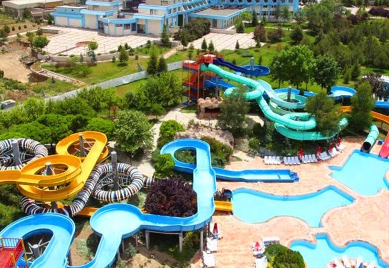Aqua parks await holidaymakers, visitors amid normalization