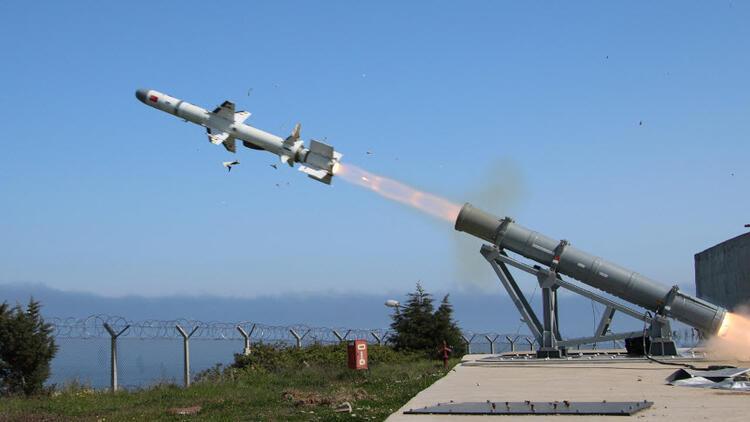 Turkeys first maritime missile successfully passes test