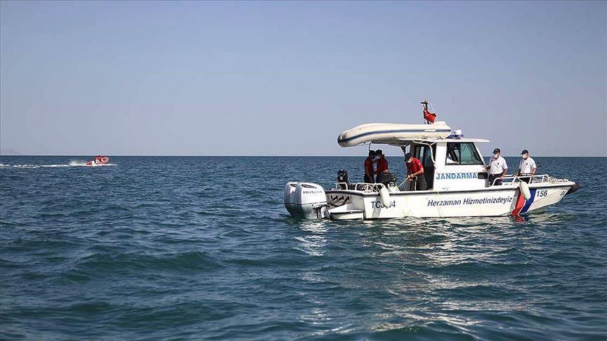 Bodies of two more people recovered from sunken boat in Lake Van