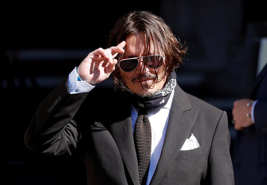 Depp says wife-beating claim made him ’Quasimodo’