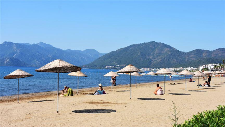 Marmaris exempts elderly foreign tourists from curfew