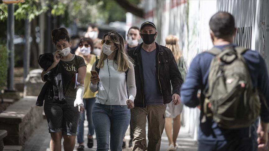 Infection cases keep dropping in Turkey