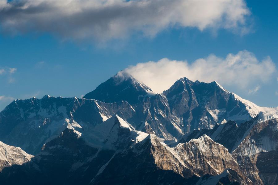 Nepal reopens Everest despite pandemic uncertainty
