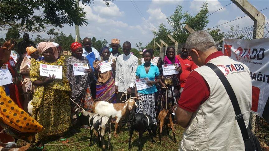 Turkish aid group TADD donates solar kits to Uganda