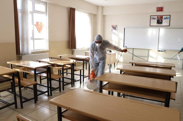 Minister urges public responsibility over reopening of schools