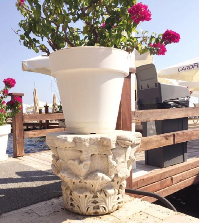 Column headings in hotel’s garden to be taken to museum