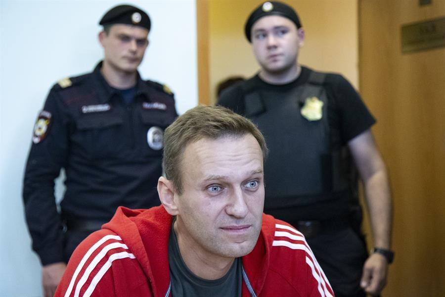 Outrage after Germany says Putin critic Navalny poisoned with Novichok