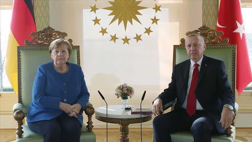 Erdoğan, Merkel discuss east Med via video link