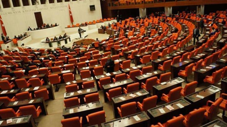 COVID-19 cases increase among Turkish politicians